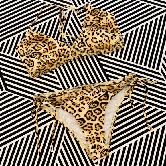 RVCA Other - RVCA Leopard String Bikini